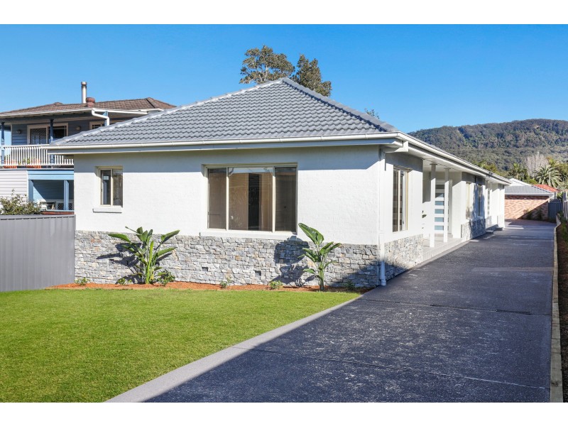 1-4/2 Southview Street, Bulli NSW 2516