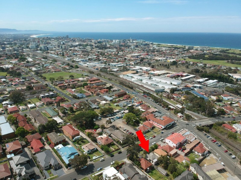 31 Bridge Street, Coniston NSW 2500