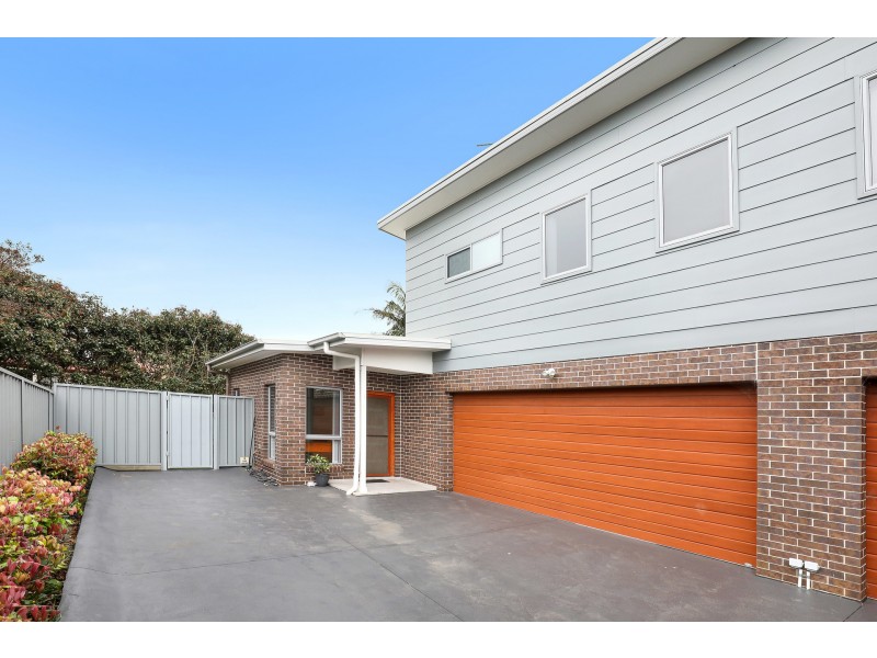 4/25 Devonshire Crescent, Oak Flats NSW 2529