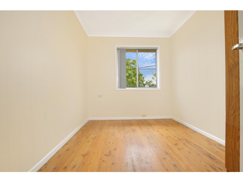 9 Middlesex Street, Berkeley NSW 2506