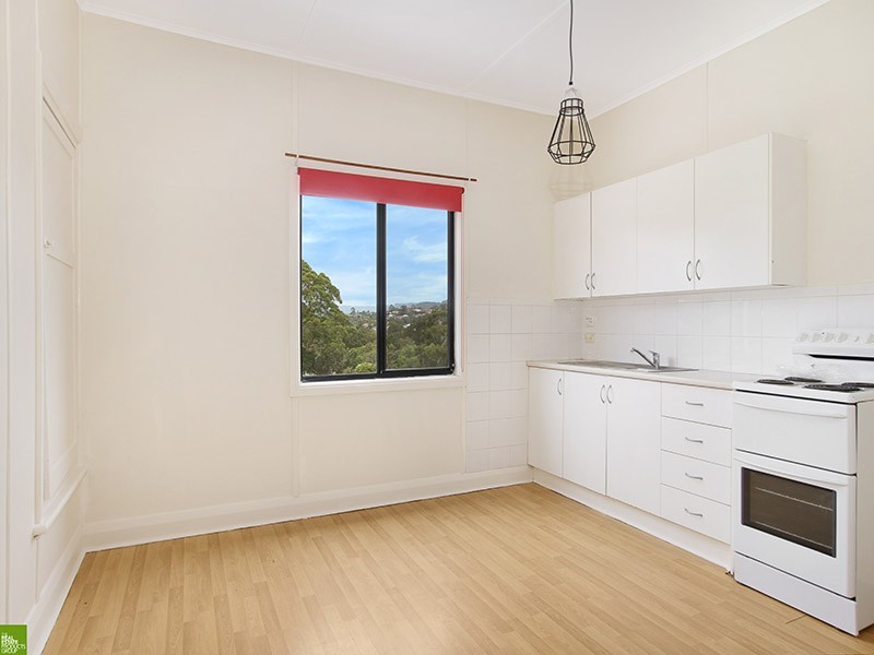 15 Mount Keira Road, Mount Keira NSW 2500