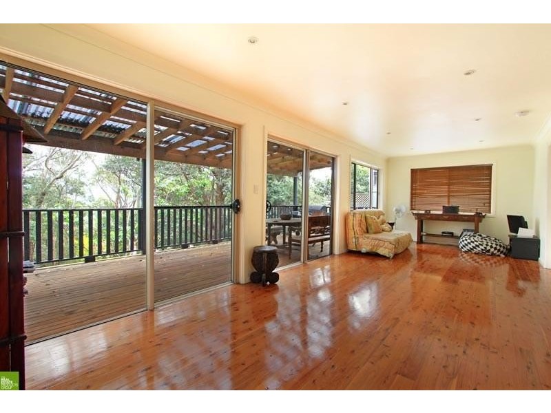 4 Kirrang Avenue, Mangerton NSW 2500