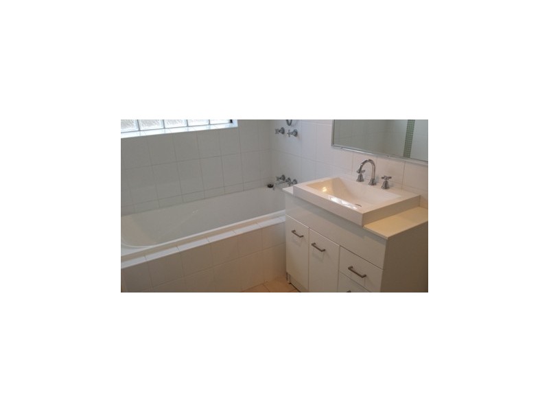 2/177 Church Street, Wollongong NSW 2500