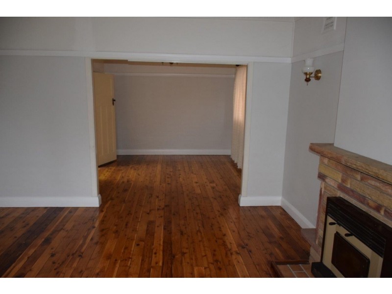 34 Rosemont Street, West Wollongong NSW 2500