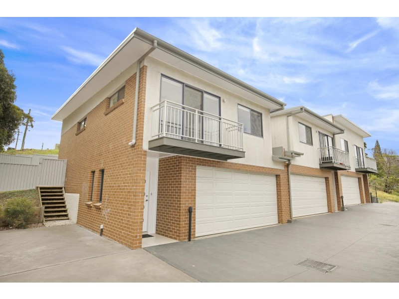 5/15 Hingston Close, Lake Heights NSW 2502