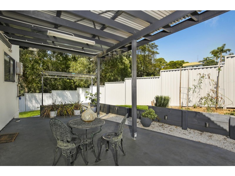 5/15 Hingston Close, Lake Heights NSW 2502