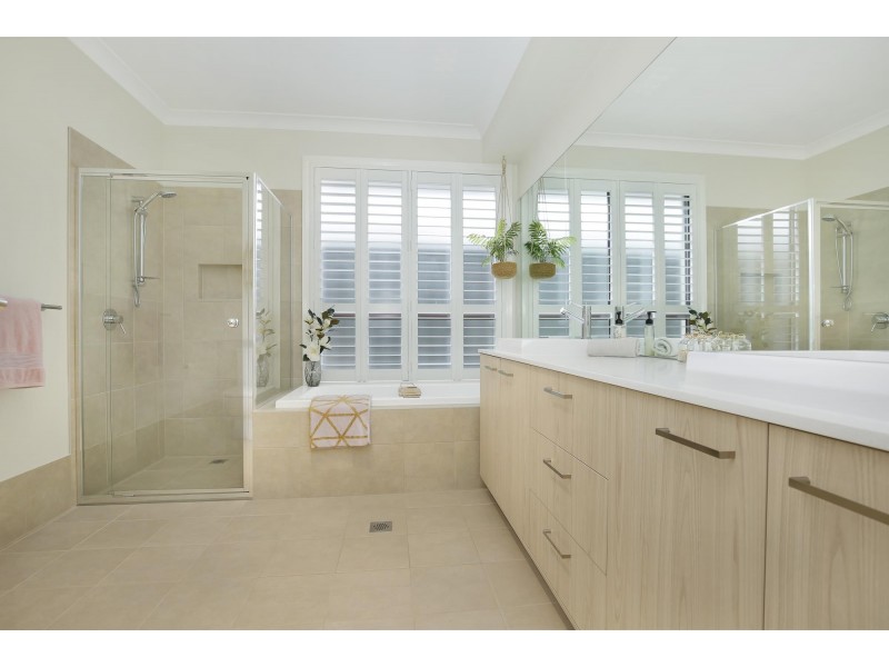 20 Alkira Circuit, Horsley NSW 2530