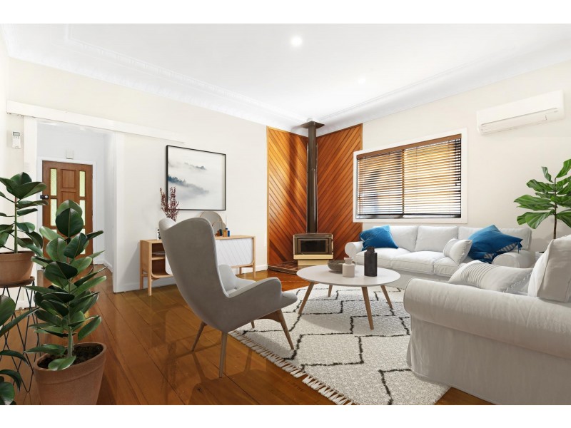 17 Prospect Street, Mount Saint Thomas NSW 2500