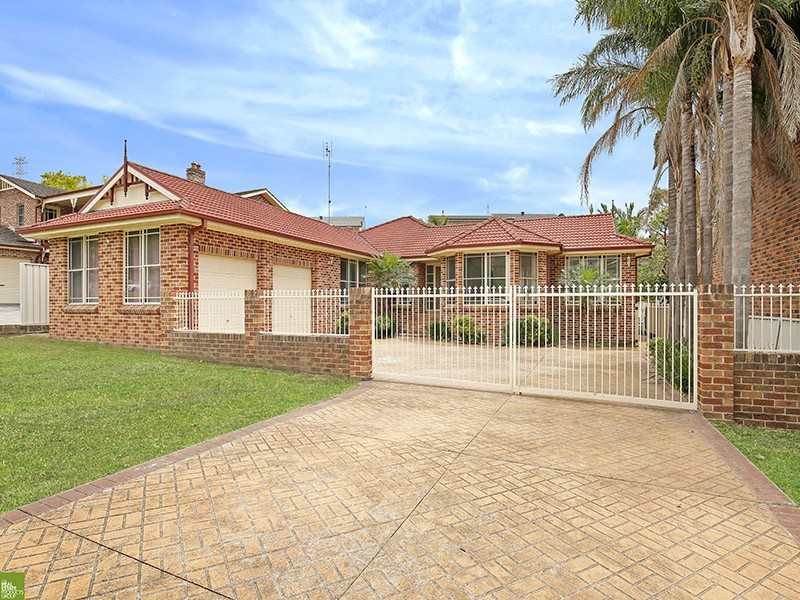 210 Derribong Drive, Cordeaux Heights NSW 2526
