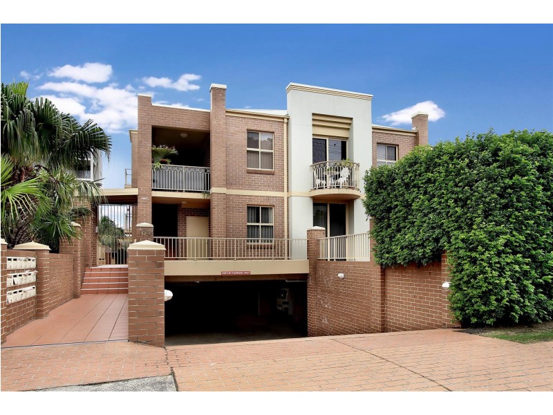 8/84 Smith Street, Wollongong NSW 2500