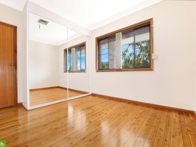 4 Staff Road, Cordeaux Heights NSW 2526