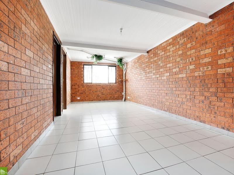 4 Staff Road, Cordeaux Heights NSW 2526