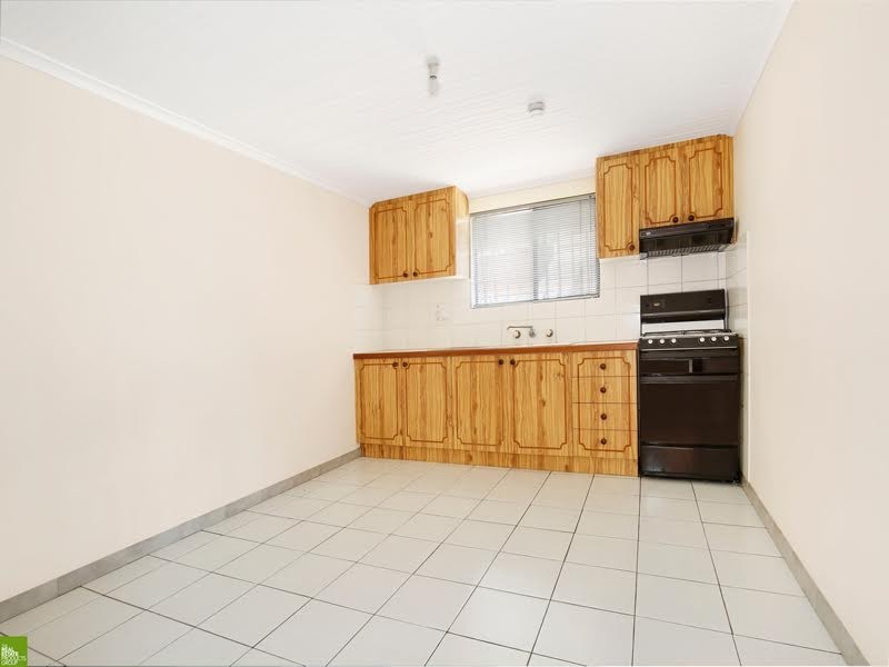 4 Staff Road, Cordeaux Heights NSW 2526