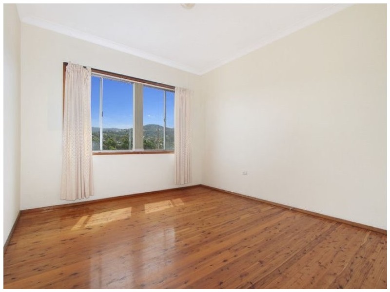 21 Pooraka Avenue, West Wollongong NSW 2500