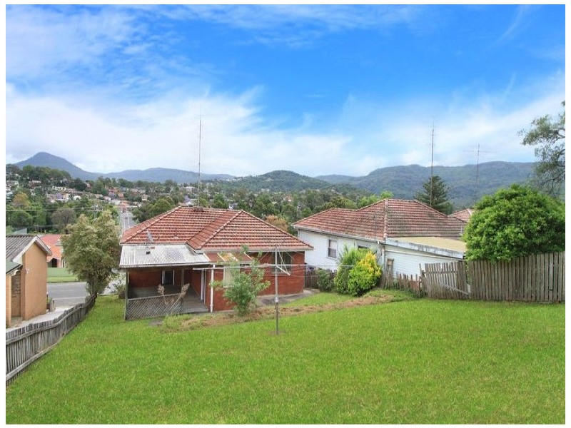 21 Pooraka Avenue, West Wollongong NSW 2500