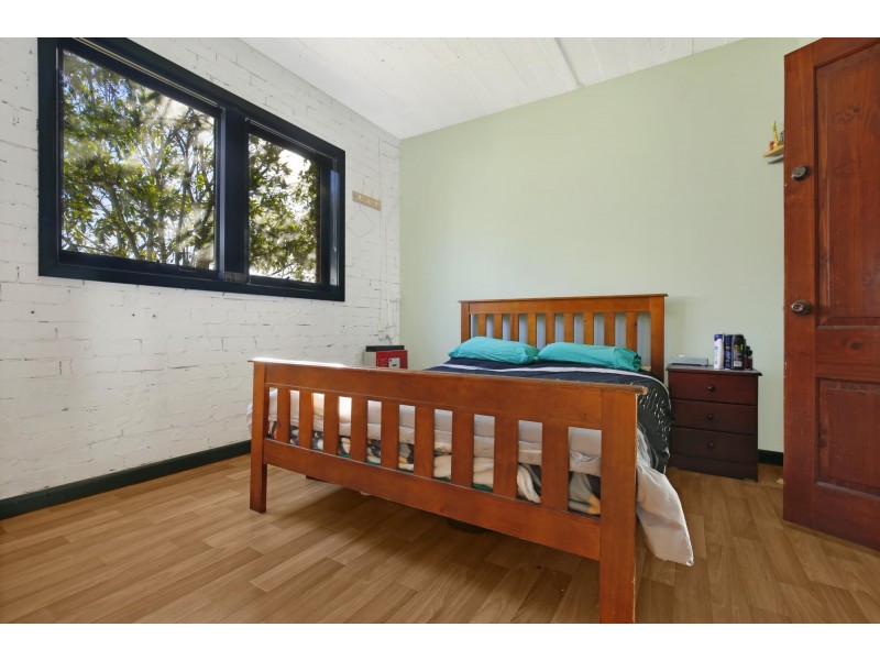 35 Jarvie Road, Cringila NSW 2502