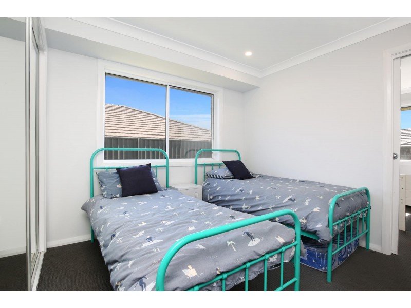 52 Lockheed Hudson Drive, Horsley NSW 2530