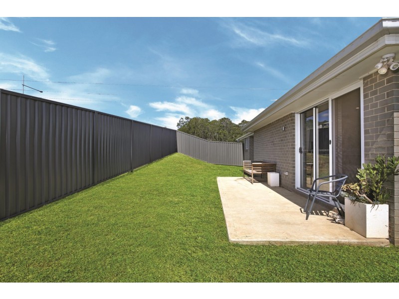 52 Lockheed Hudson Drive, Horsley NSW 2530