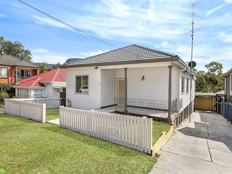 46 Urunga Parade, West Wollongong NSW 2500