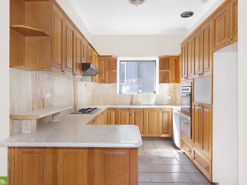 46 Urunga Parade, West Wollongong NSW 2500