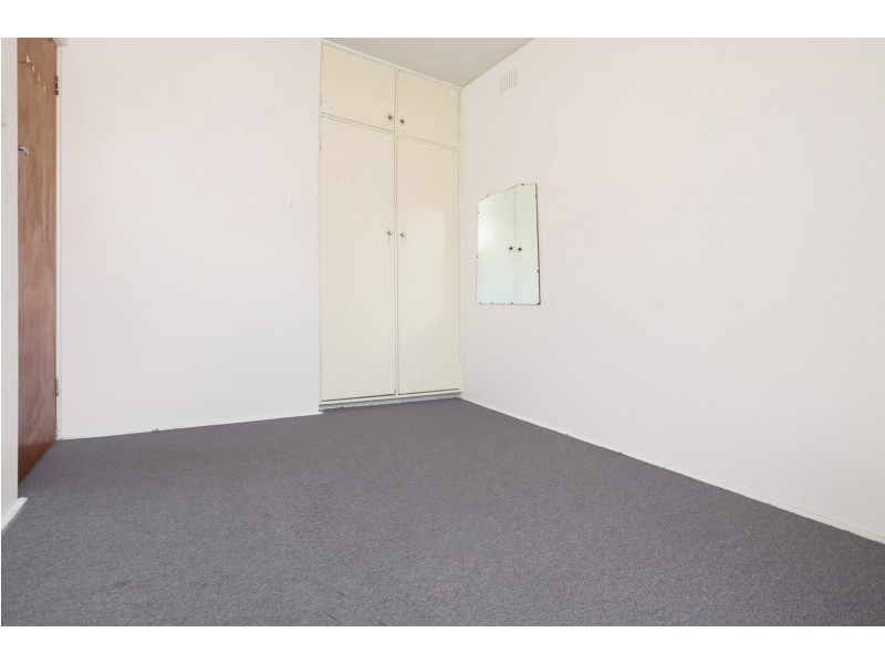 8/13 George Street, Wollongong NSW 2500