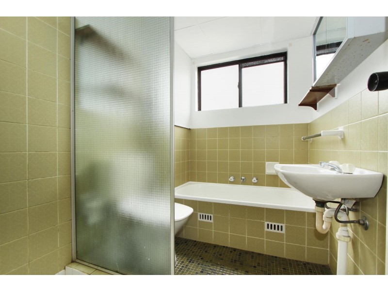 15/2-4 Wiseman Avenue, Wollongong NSW 2500