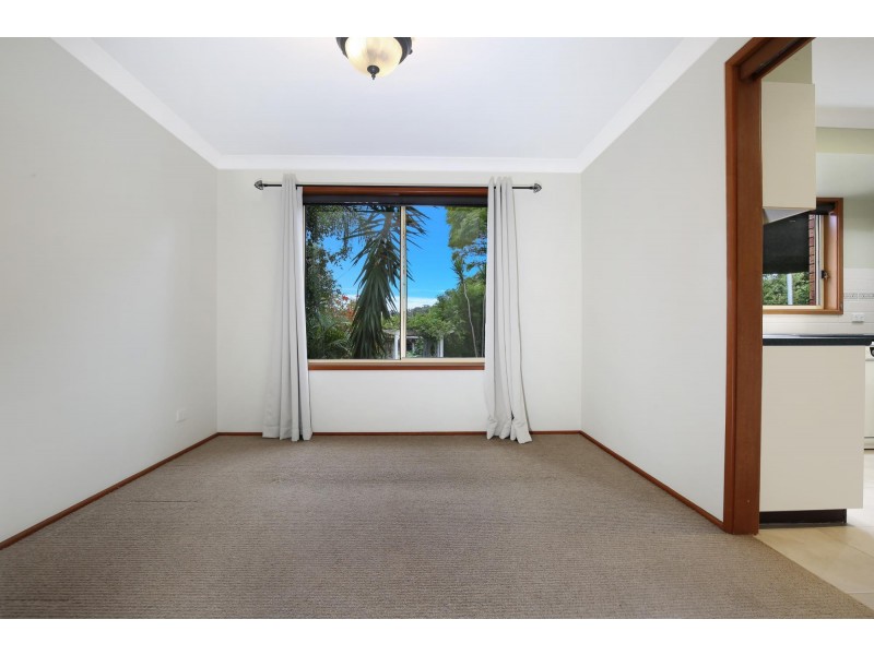 25 Prospect Street, Mount Saint Thomas NSW 2500