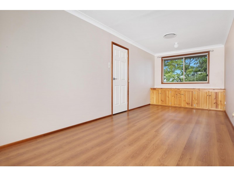 25 Prospect Street, Mount Saint Thomas NSW 2500