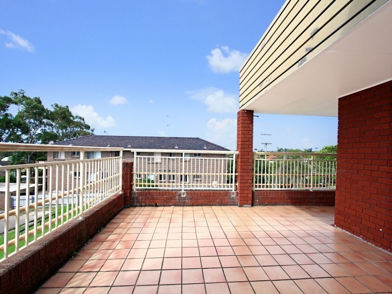 2/23 Murray Road, East Corrimal NSW 2518