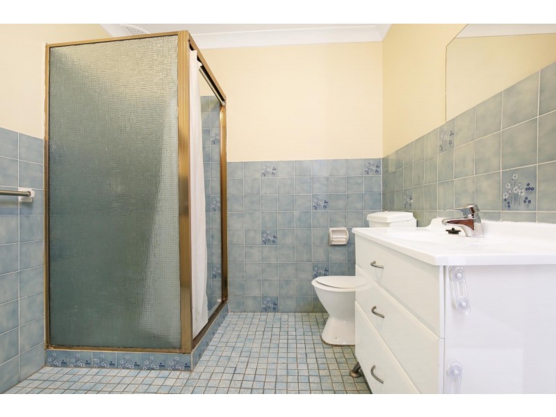 2/23 Murray Road, East Corrimal NSW 2518