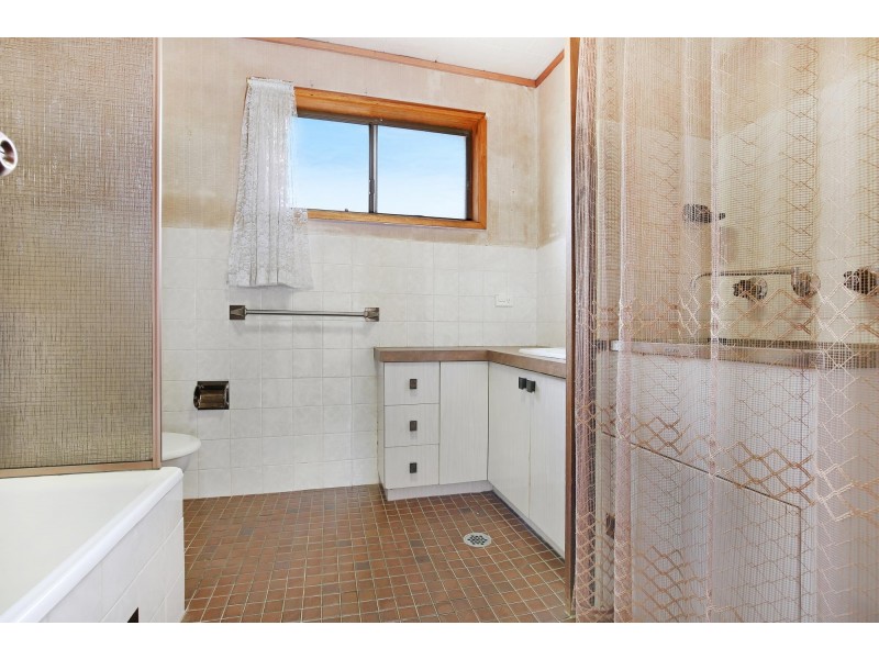 3/15 Zelang Ave, Figtree NSW 2525