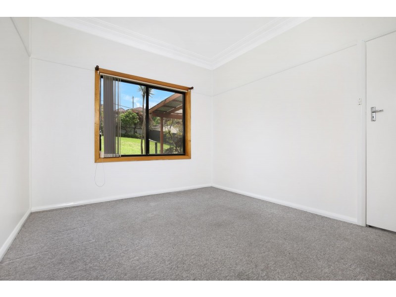 100 First Avenue North, Warrawong NSW 2502