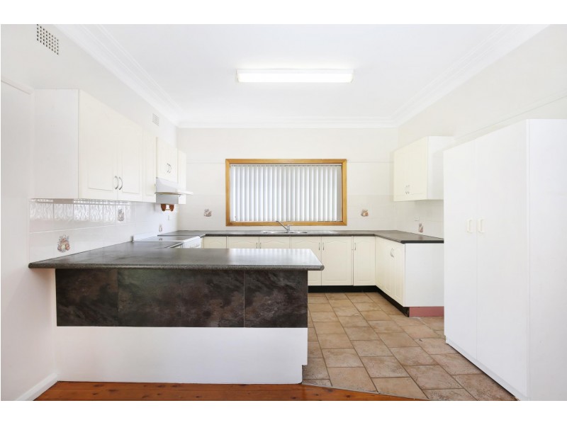 100 First Avenue North, Warrawong NSW 2502