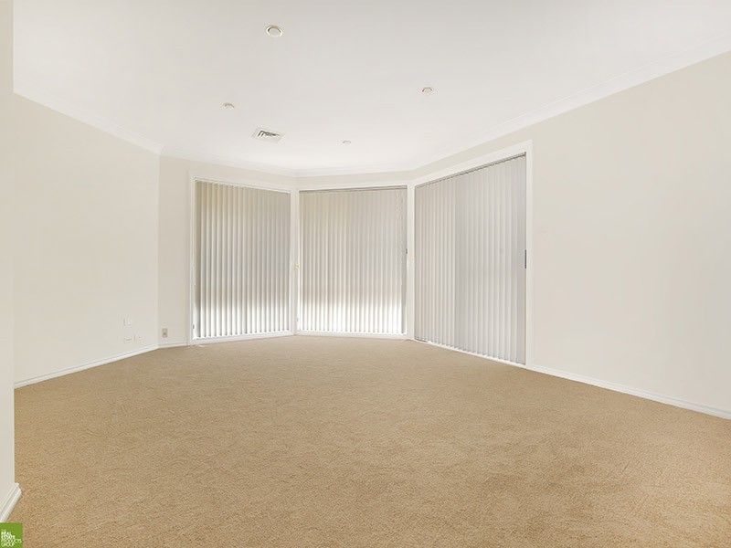 210 Derribong Drive, Cordeaux Heights NSW 2526