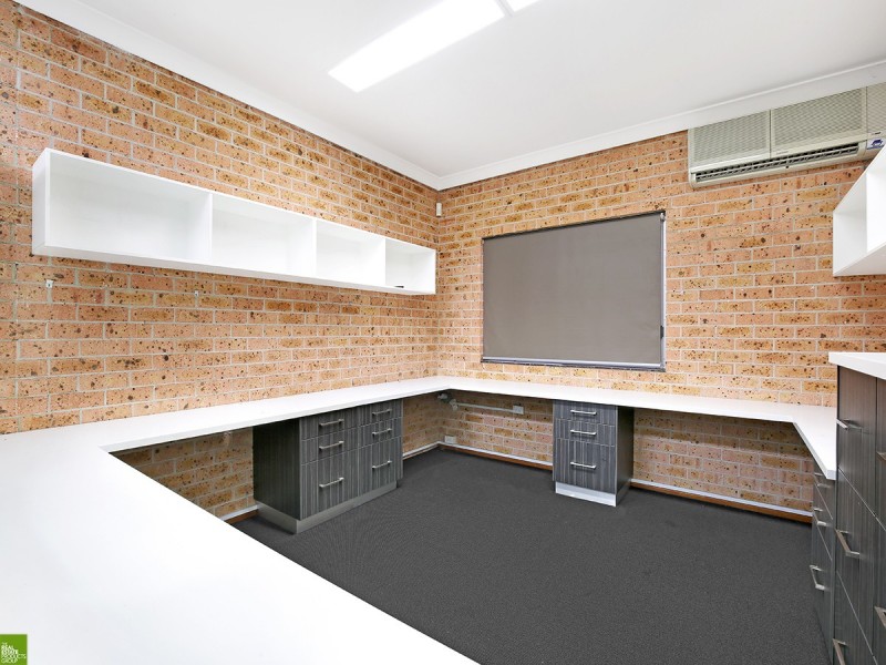 1/62 Central Ave, Oak Flats NSW 2529