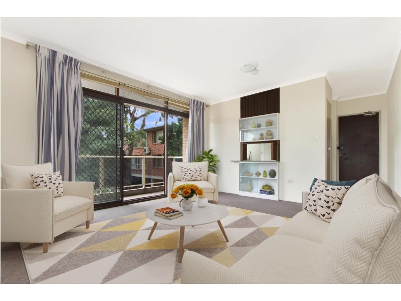 15/2-4 Wiseman Ave, Wollongong NSW 2500