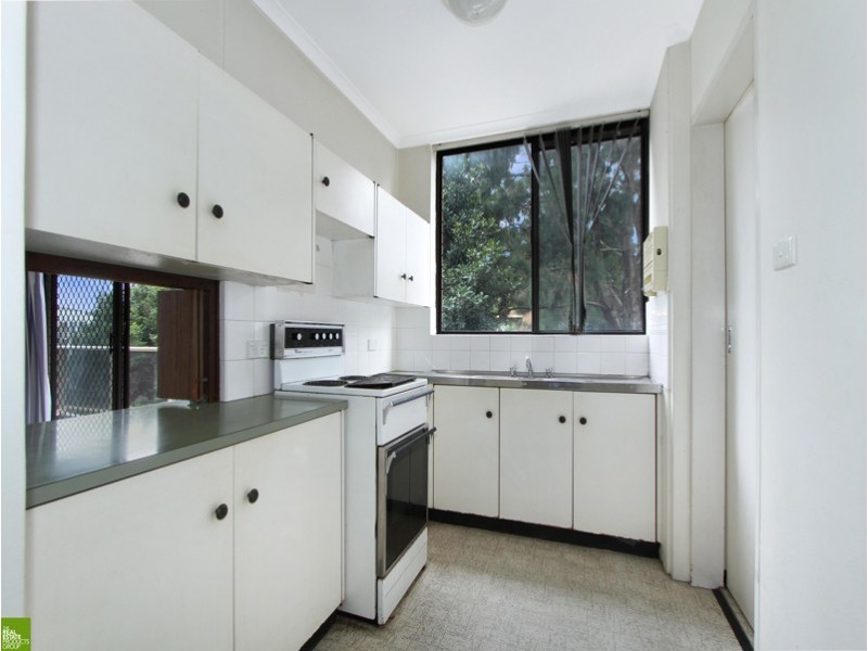 15/2-4 Wiseman Ave, Wollongong NSW 2500