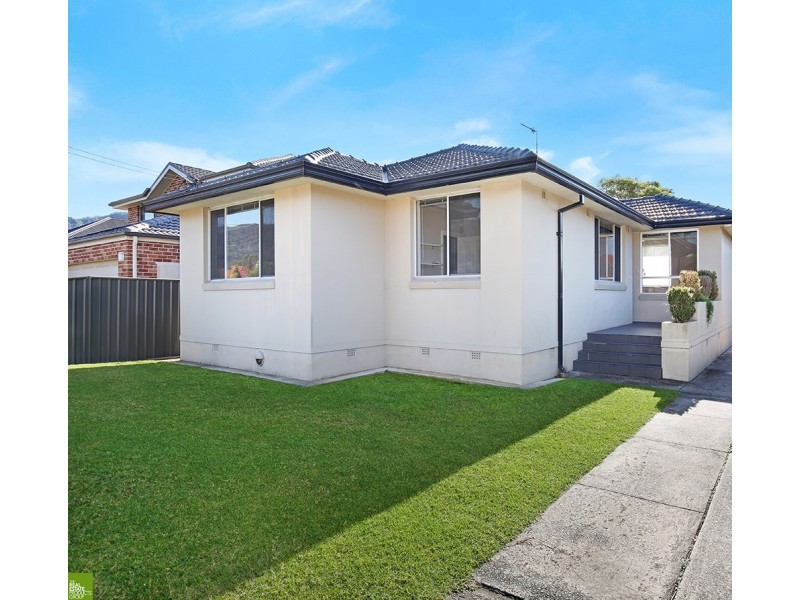 76 Ellengowan Crescent, Balgownie NSW 2519