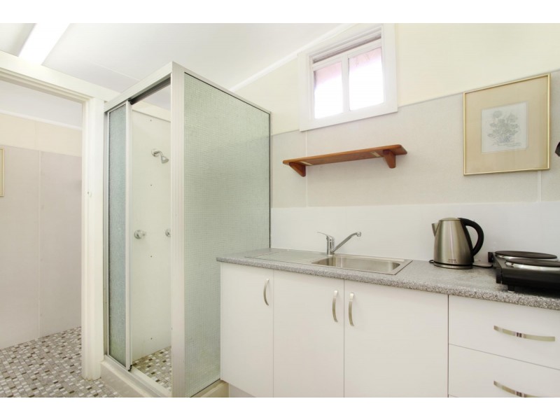 13A Toorak Avenue, Mangerton NSW 2500