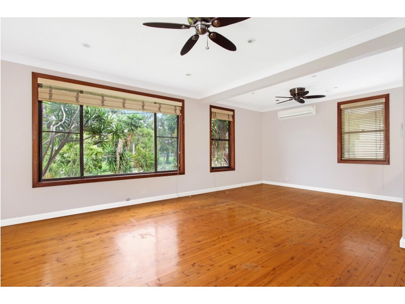 5 Caroona Street, Berkeley NSW 2506