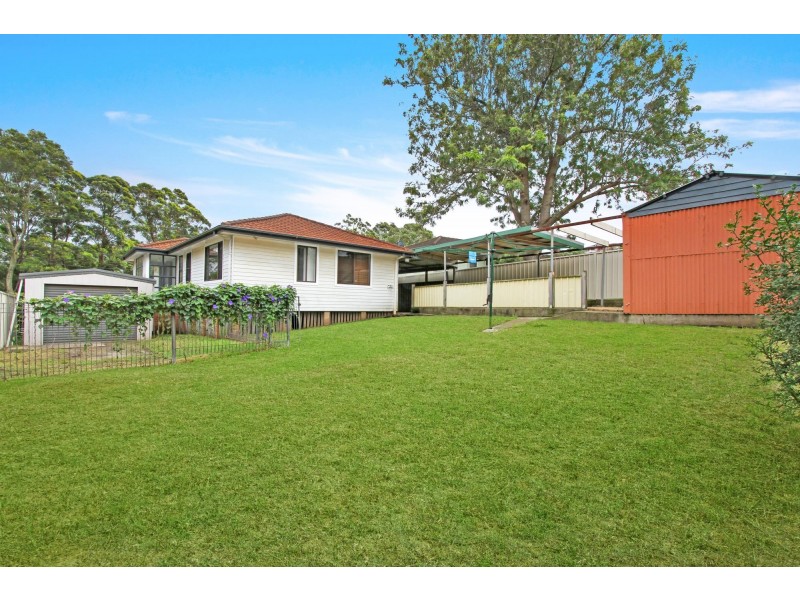 5 Caroona Street, Berkeley NSW 2506