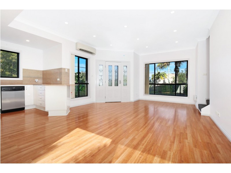 1/23 Rawlinson Avenue, Wollongong NSW 2500