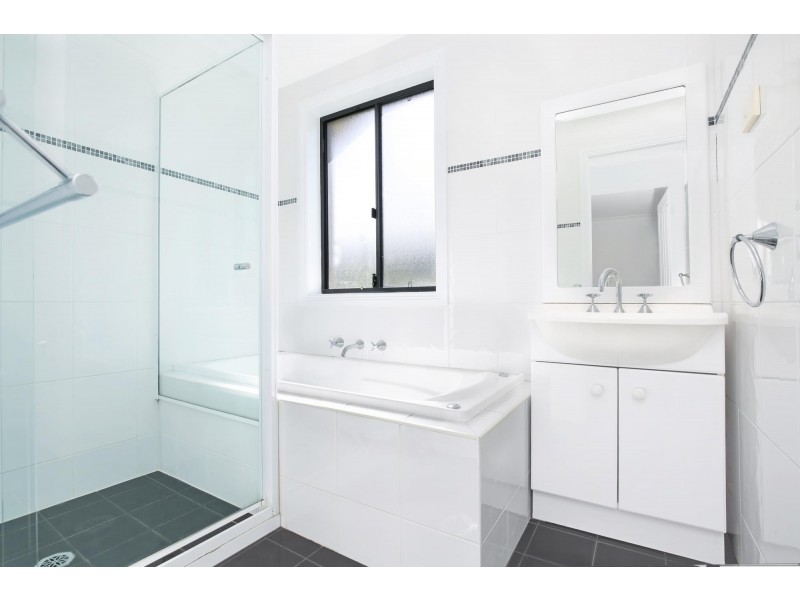 1/23 Rawlinson Avenue, Wollongong NSW 2500