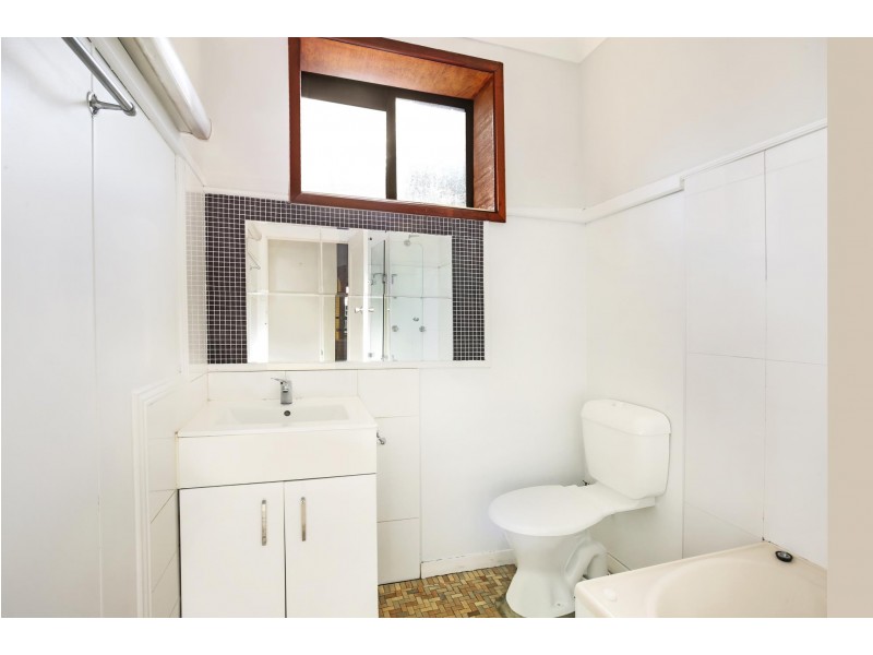 22 Bode Avenue, North Wollongong NSW 2500