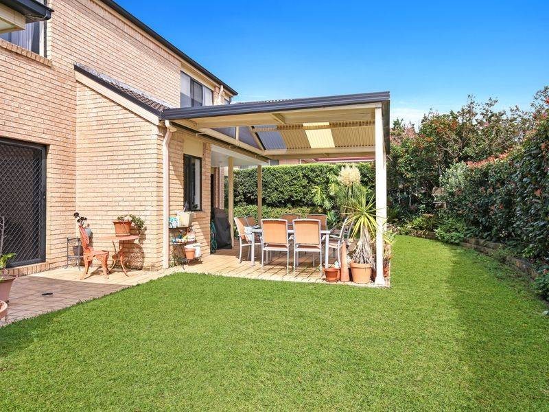 14 Robins Creek Drive, Horsley NSW 2530