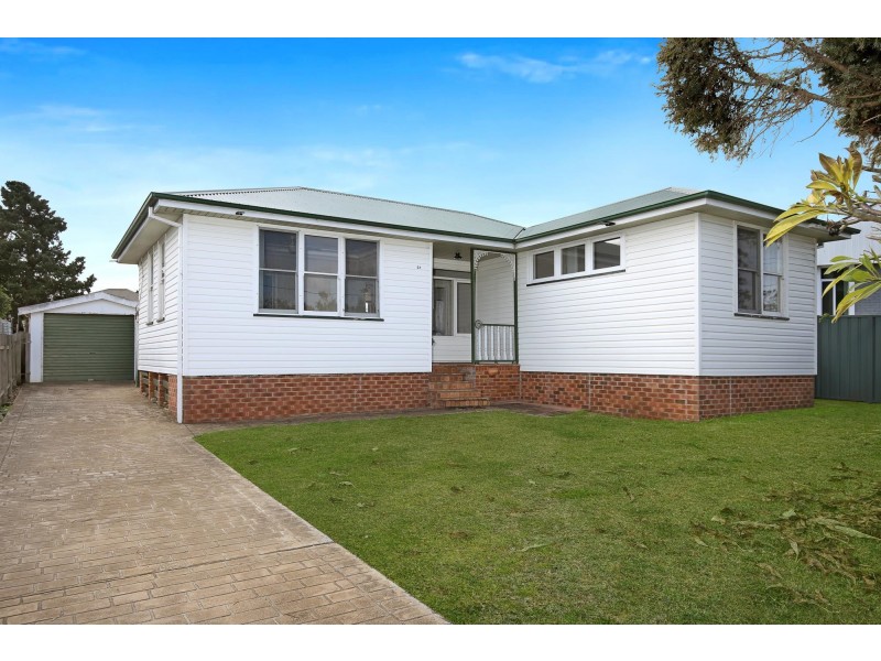 57 Essex Street, Berkeley NSW 2506