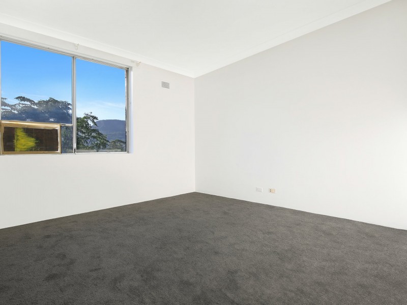 33/1-5 Mount Keira Road, West Wollongong NSW 2500