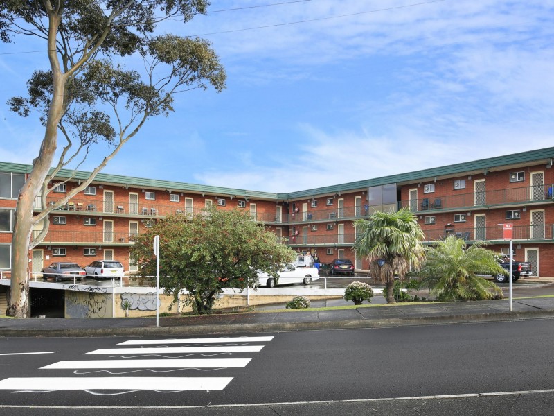 33/1-5 Mount Keira Road, West Wollongong NSW 2500