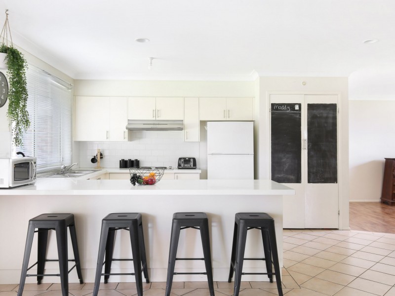 3 Trifecta Place, Kembla Grange NSW 2526