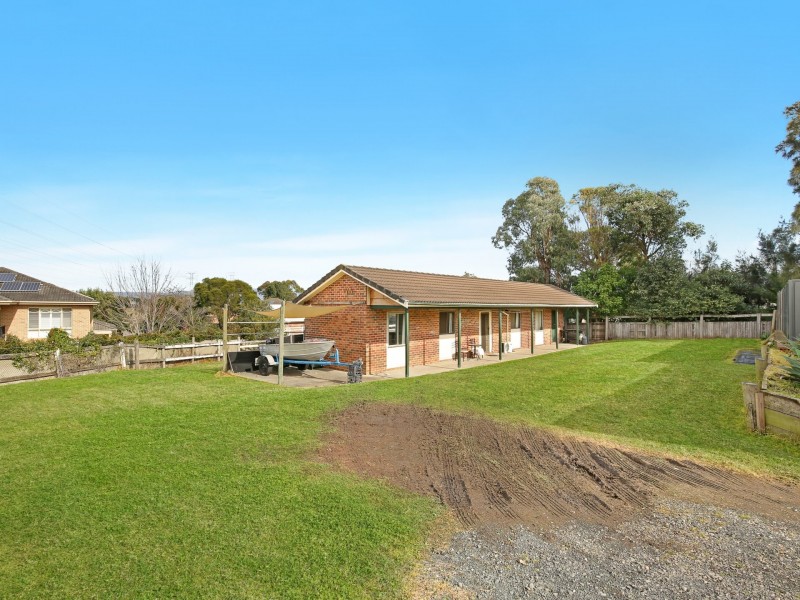 3 Trifecta Place, Kembla Grange NSW 2526
